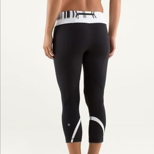 NAME YOUR PRICE Lululemon capri leggings